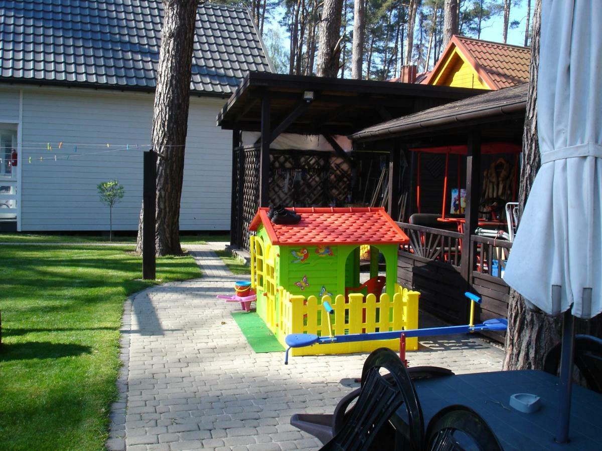 Goscinny Dworek Pobierowo Esterno foto