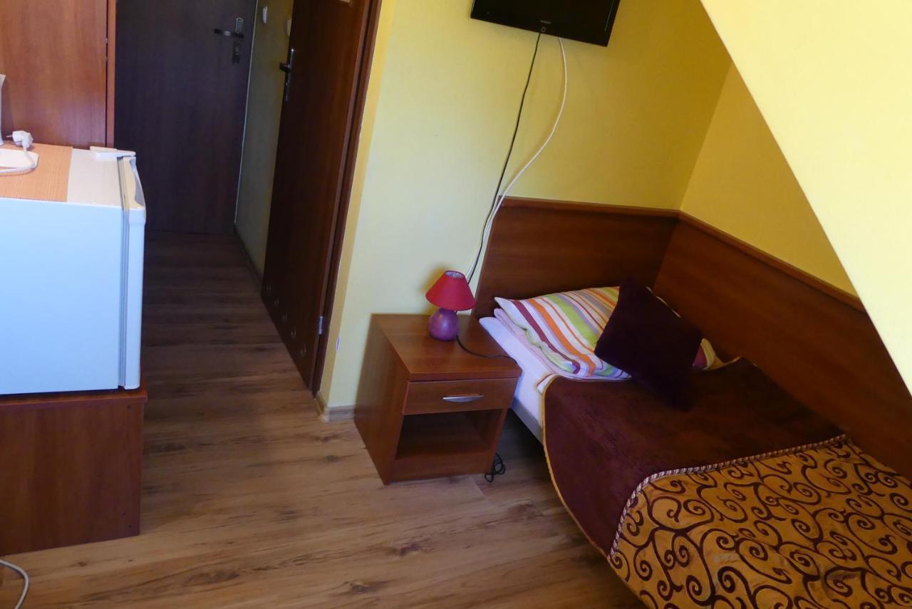 Goscinny Dworek Pobierowo Esterno foto